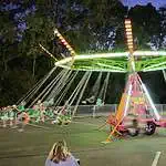 Cyclone Swing Ride